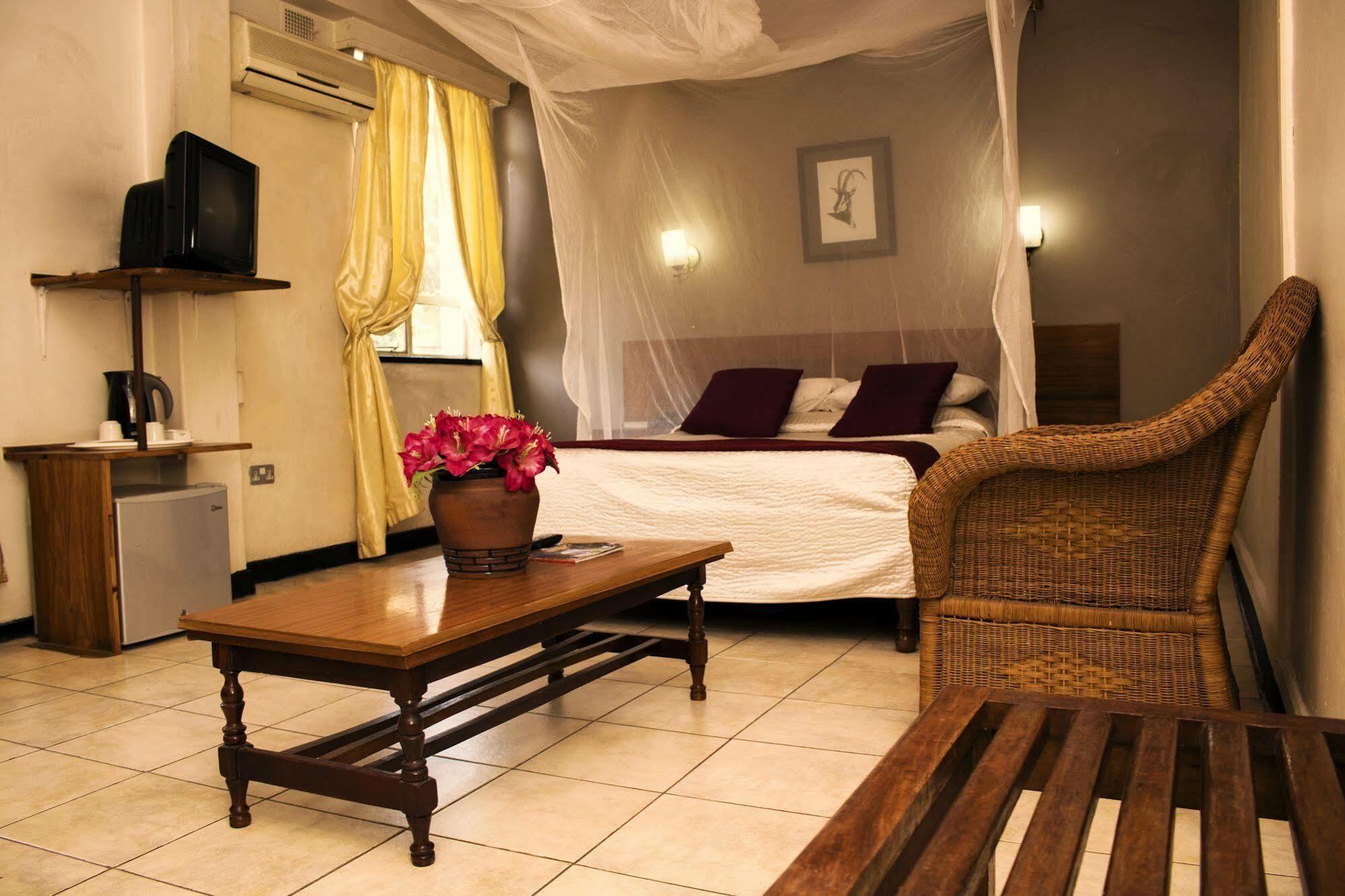 The Lusaka Hotel Εξωτερικό φωτογραφία